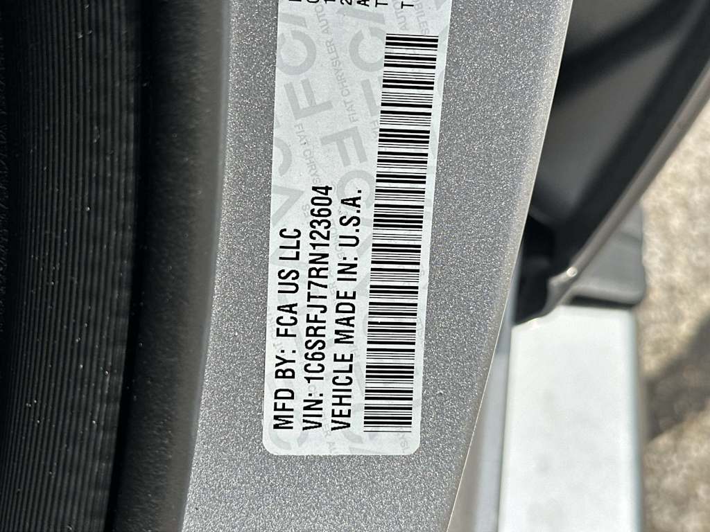 Thumbnail: 2024 RAM 1500 - 18