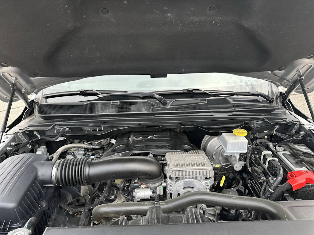 Thumbnail: 2024 RAM 1500 - 9