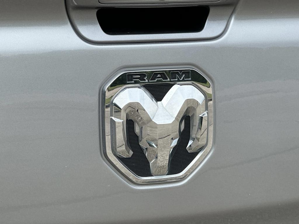 Thumbnail: 2024 RAM 1500 - 7