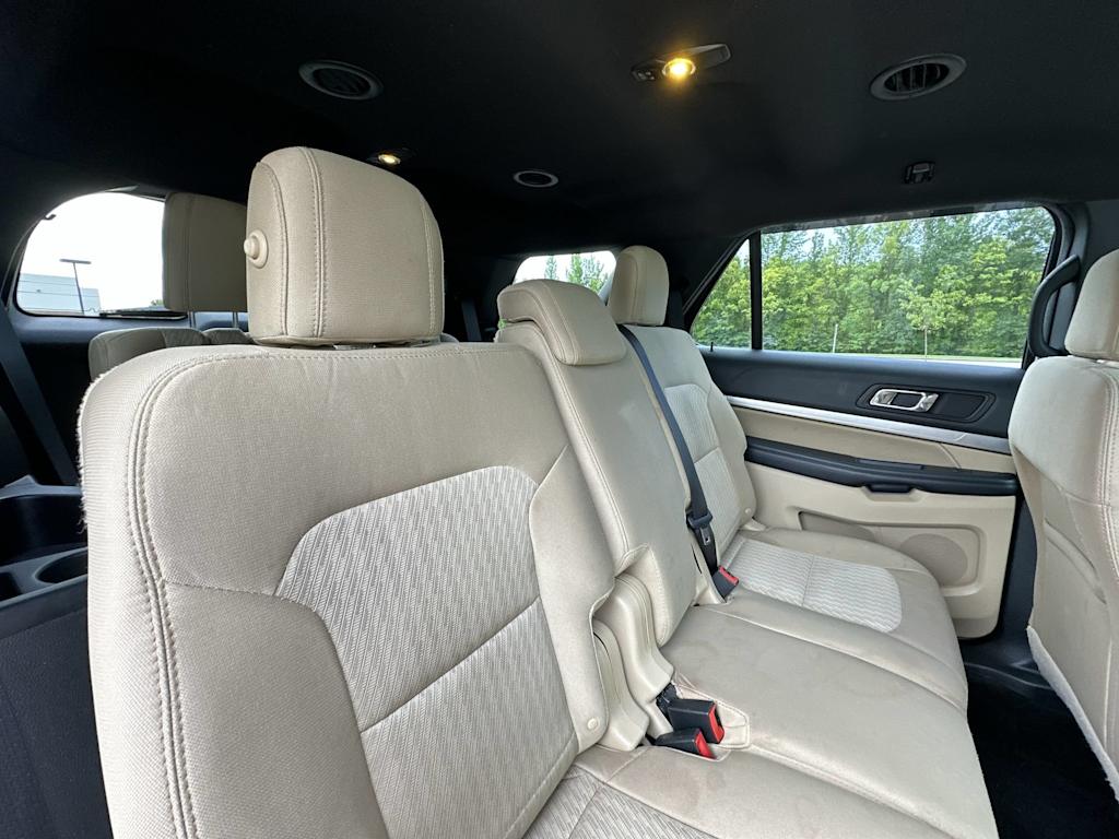 Thumbnail: 2017 Ford Explorer - 28