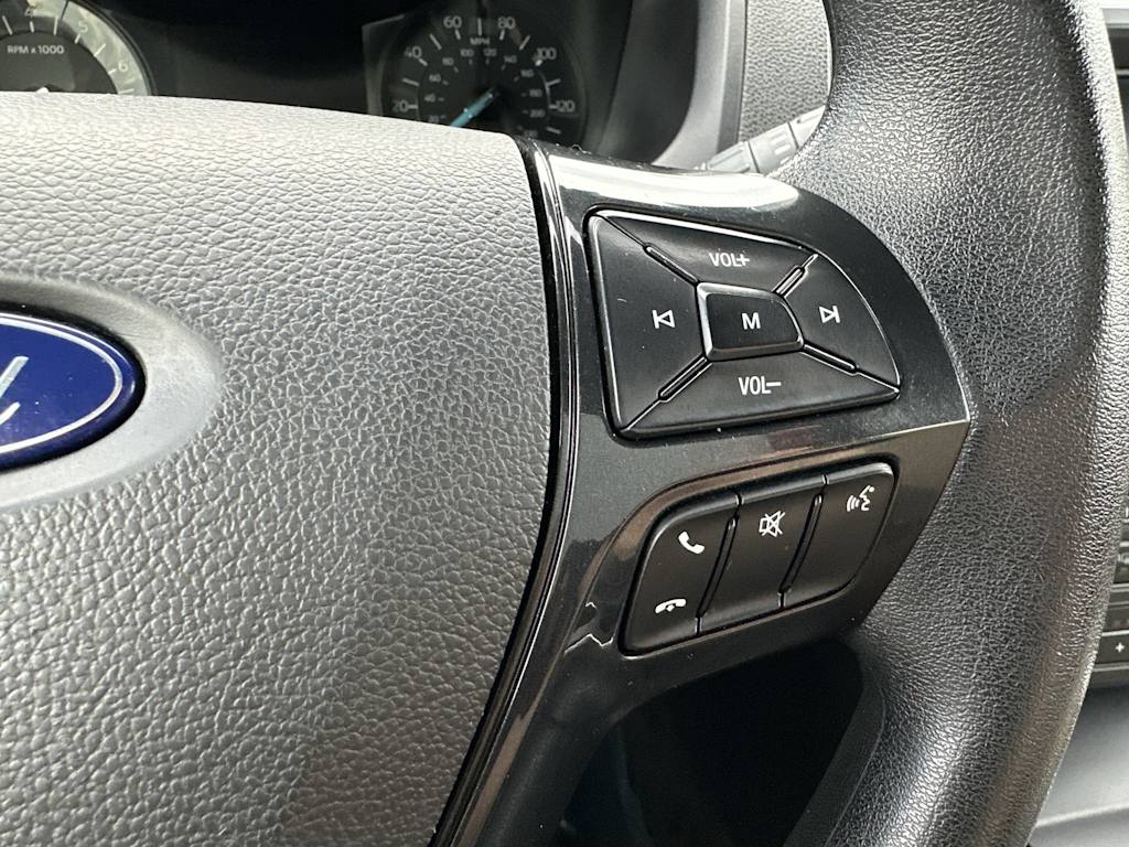 Thumbnail: 2017 Ford Explorer - 32