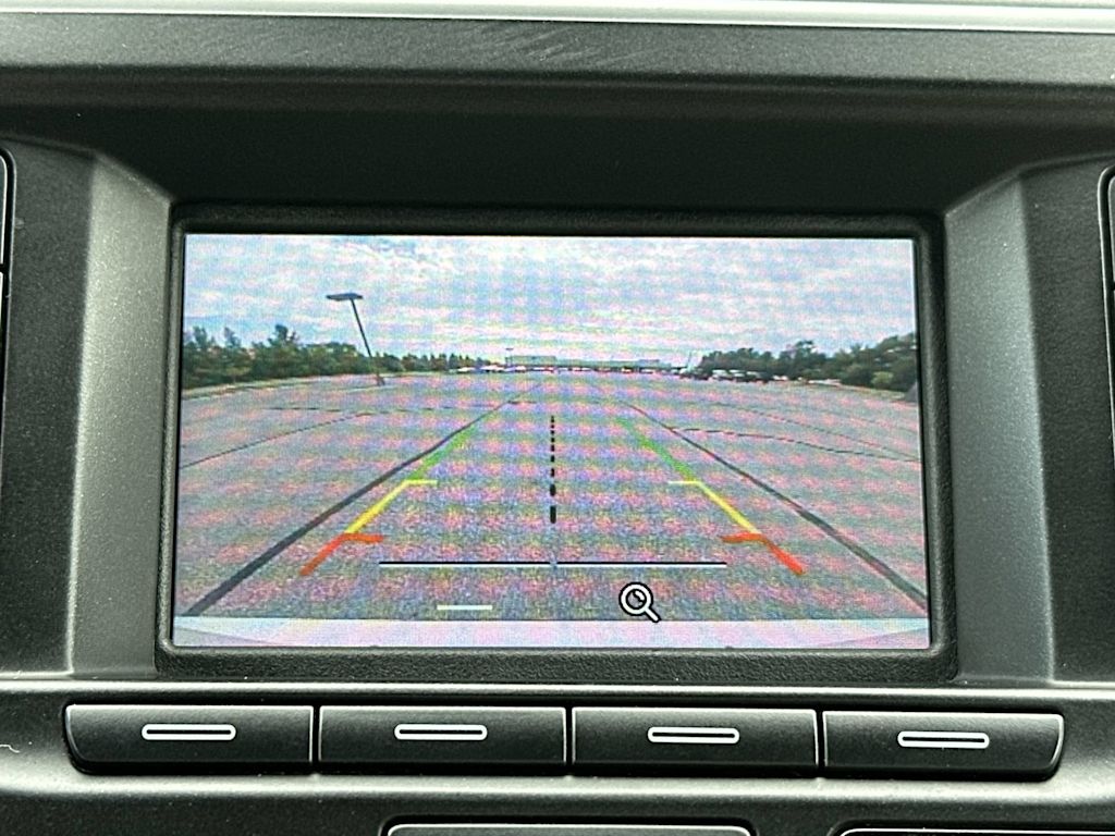 Thumbnail: 2017 Ford Explorer - 14