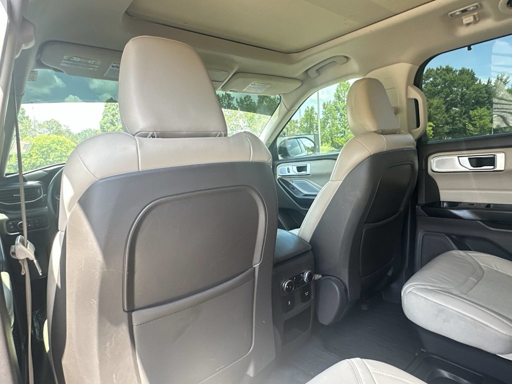 Thumbnail: 2020 Ford Explorer - 12