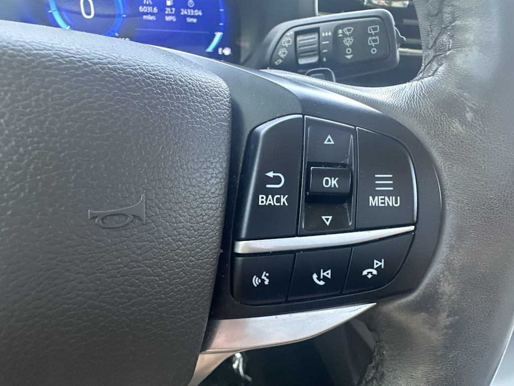 Thumbnail: 2020 Ford Explorer - 33
