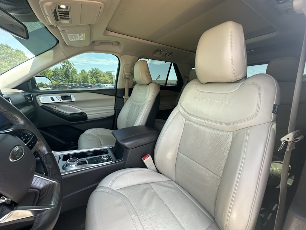 Thumbnail: 2020 Ford Explorer - 11