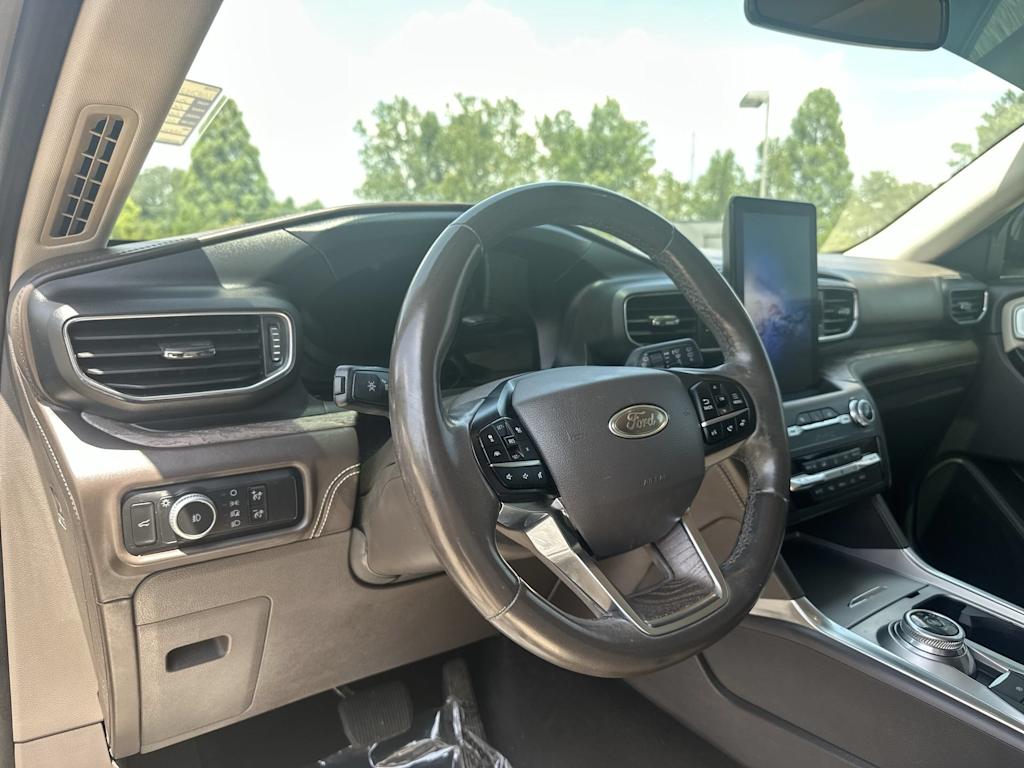 Thumbnail: 2020 Ford Explorer - 2