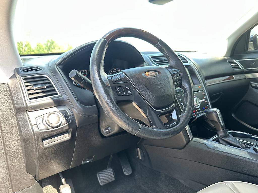 Thumbnail: 2017 Ford Explorer - 2