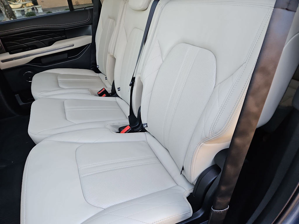 Thumbnail: 2020 Ford Expedition - 28