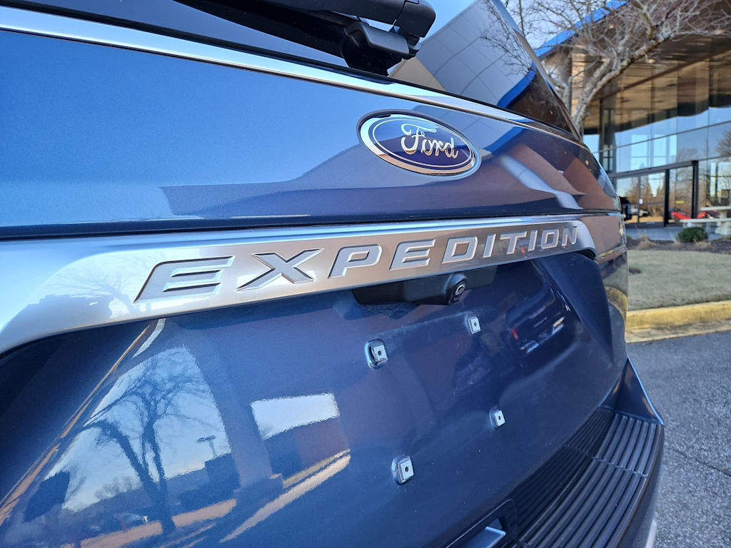 Thumbnail: 2020 Ford Expedition - 25