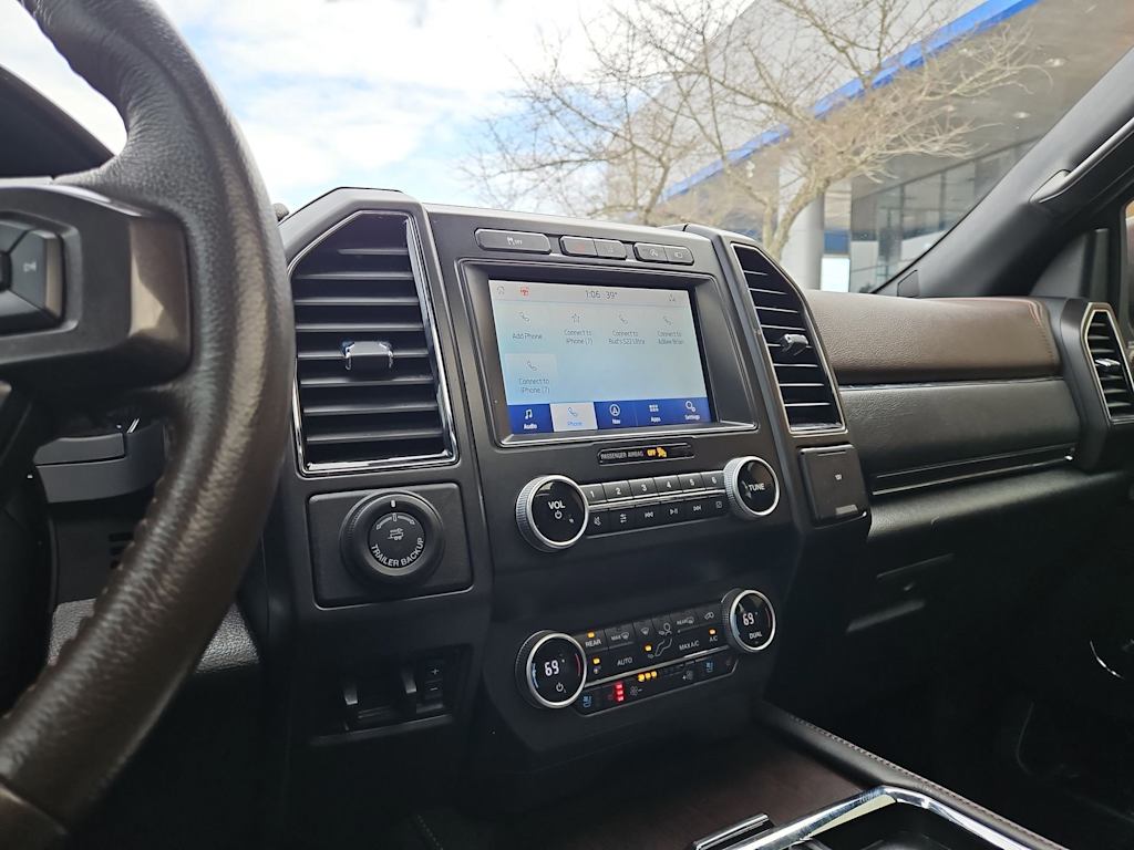 Thumbnail: 2021 Ford Expedition - 14