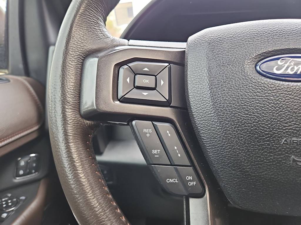 Thumbnail: 2021 Ford Expedition - 31