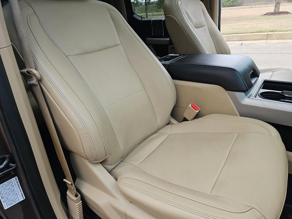 Thumbnail: 2017 Ford F-350 - 26