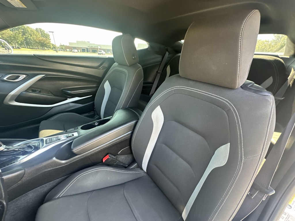 Thumbnail: 2016 Chevrolet Camaro - 11