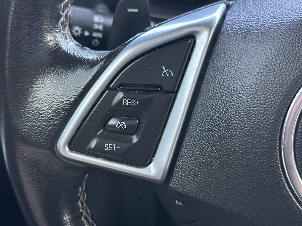 Thumbnail: 2016 Chevrolet Camaro - 31