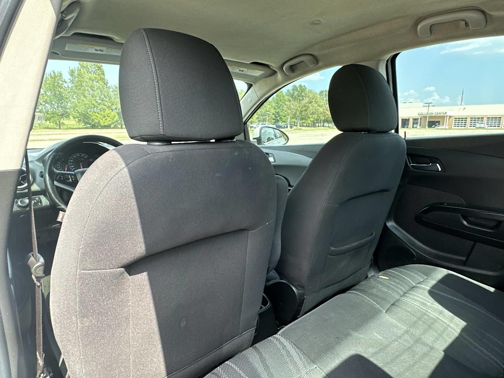 Thumbnail: 2020 Chevrolet Sonic - 28