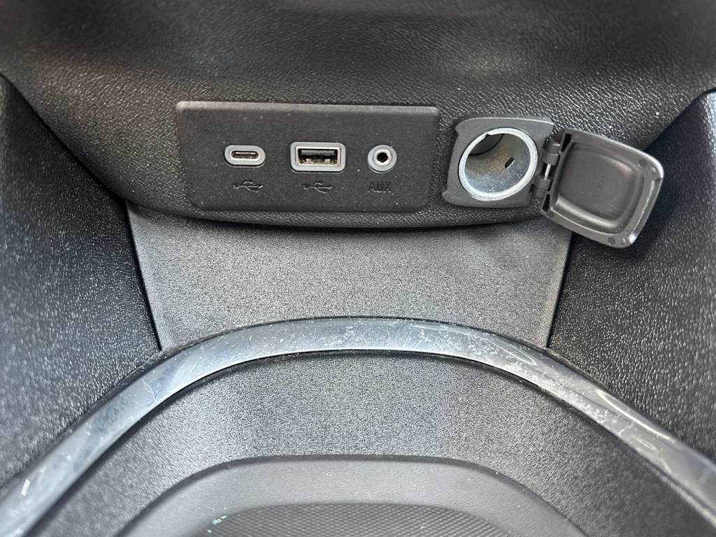 Thumbnail: 2019 Chevrolet Malibu - 37