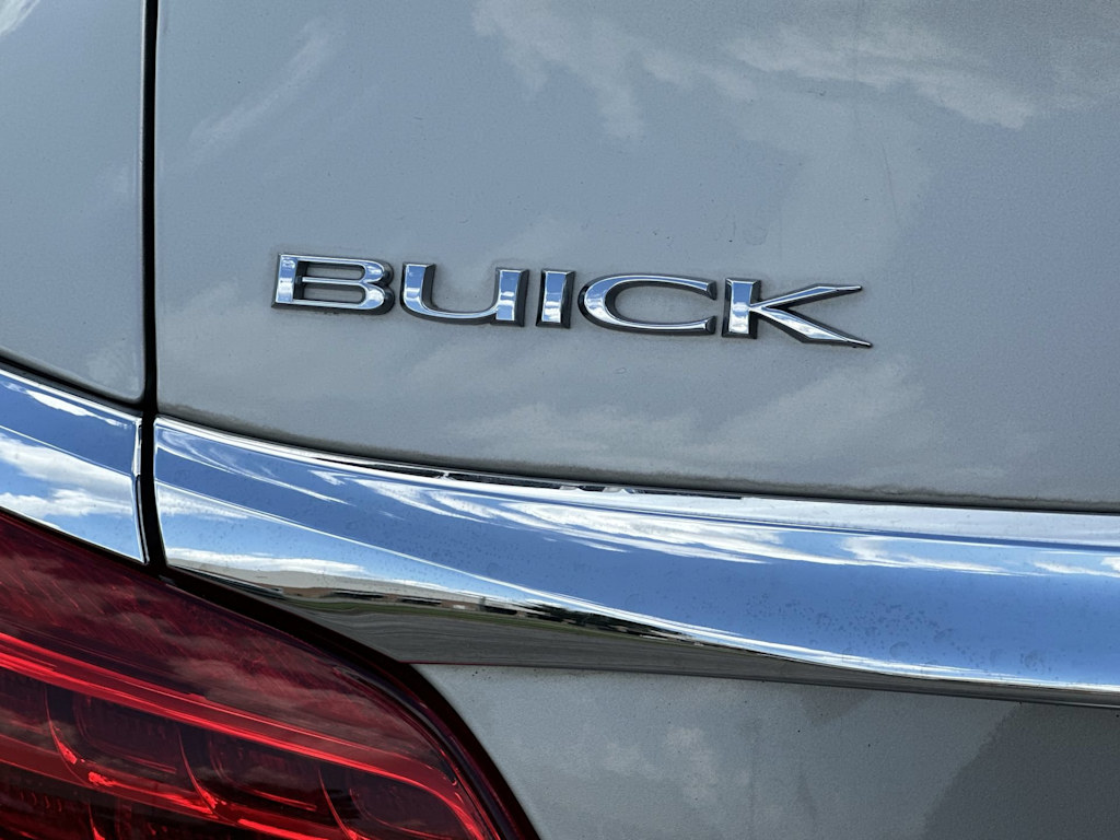 Thumbnail: 2014 Buick LaCrosse - 6