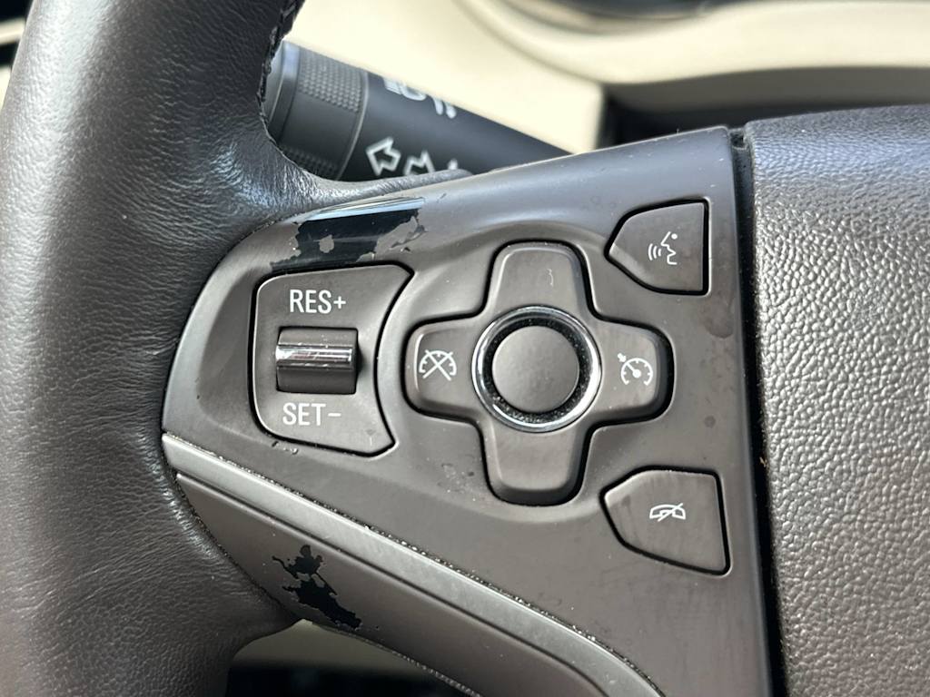 Thumbnail: 2014 Buick LaCrosse - 32