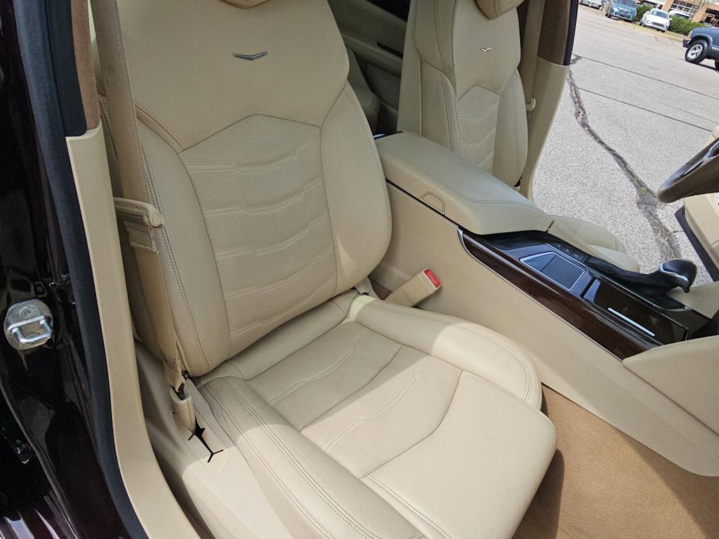 Thumbnail: 2017 Cadillac CT6 - 28