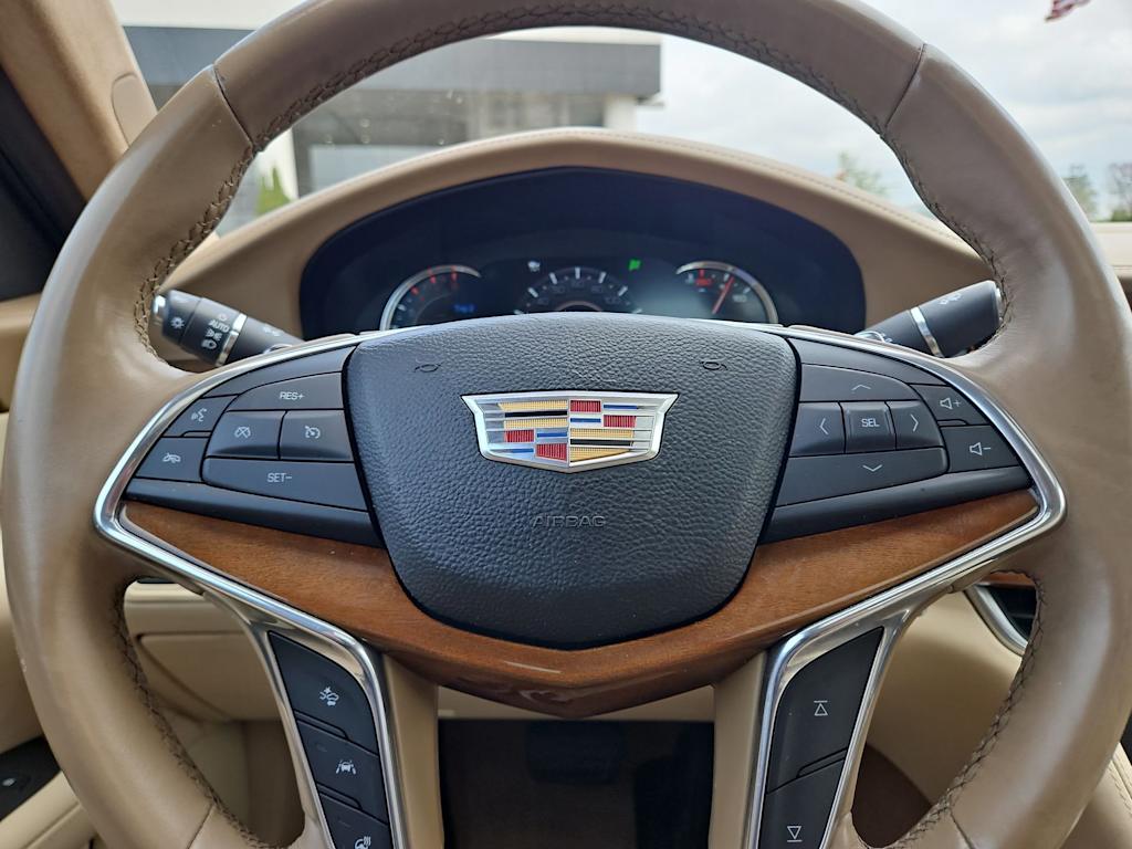 Thumbnail: 2017 Cadillac CT6 - 29
