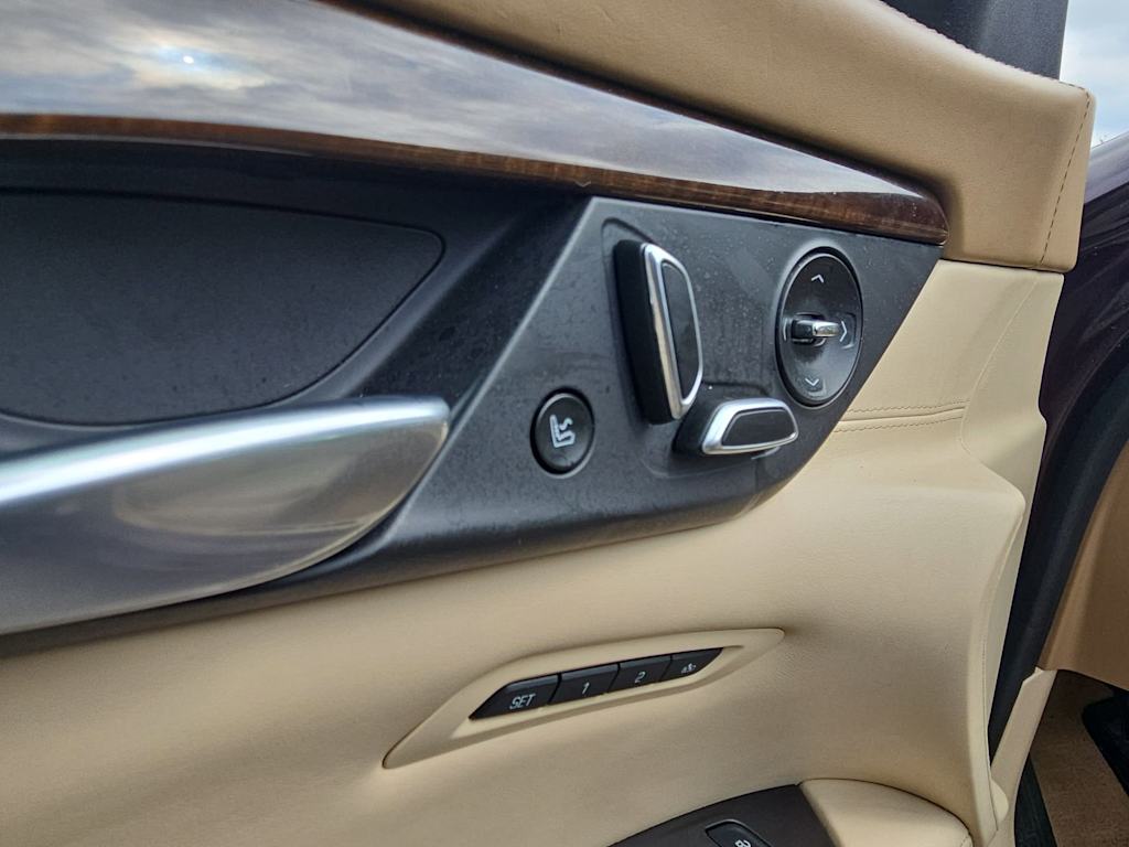 Thumbnail: 2017 Cadillac CT6 - 25