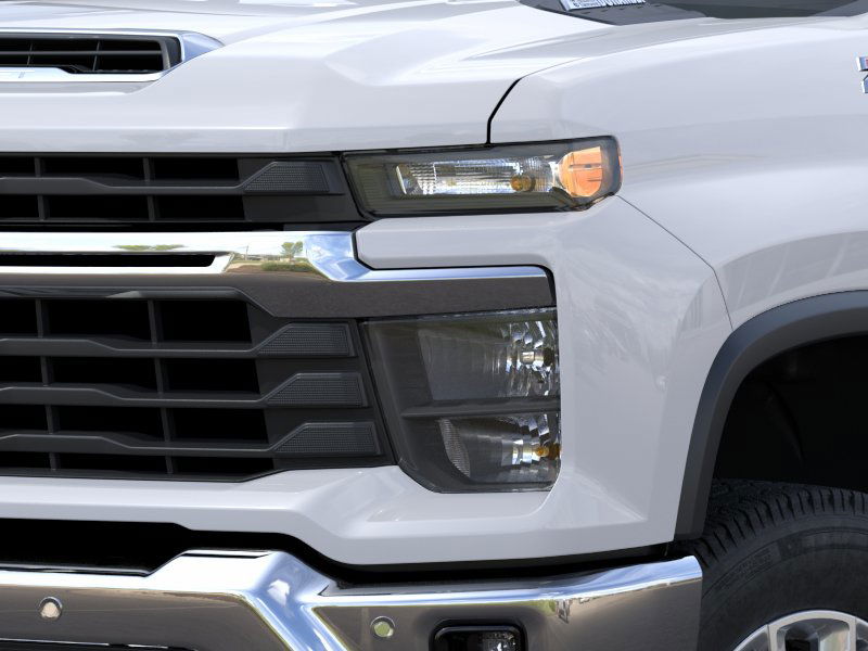 2025 Chevrolet Silverado 2500 LT 18