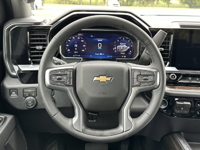 Thumbnail: 2026 Chevrolet Silverado 2500 - 9