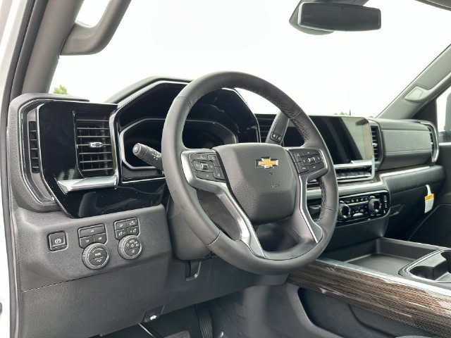 Thumbnail: 2026 Chevrolet Silverado 2500 - 2