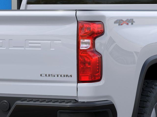 Thumbnail: 2026 Chevrolet Silverado 2500 - 17