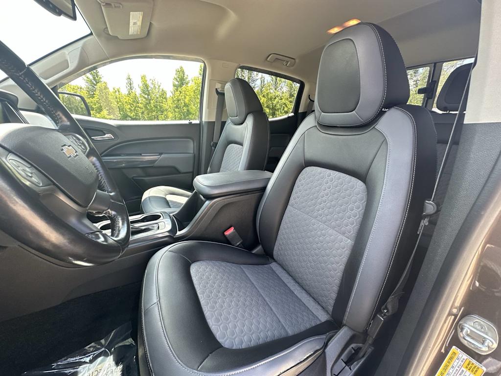 Thumbnail: 2017 Chevrolet Colorado - 11