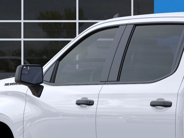 Thumbnail: 2026 Chevrolet Silverado 1500 - 10