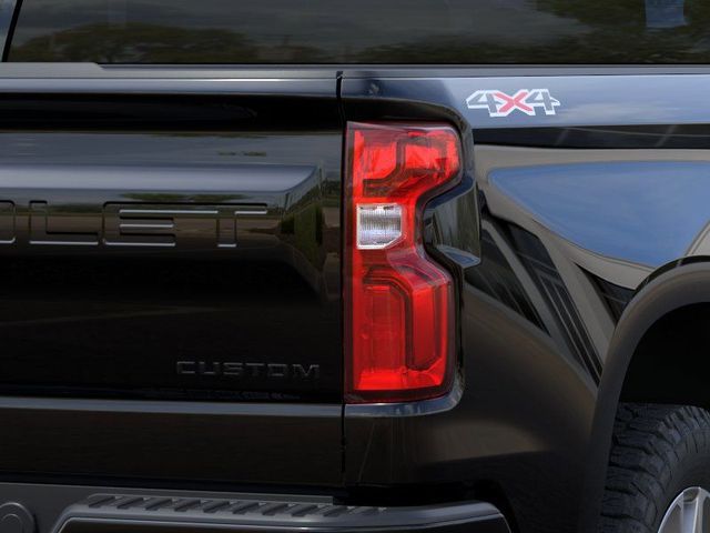 Thumbnail: 2026 Chevrolet Silverado 1500 - 18