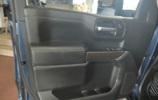 Thumbnail: 2022 Chevrolet Silverado 1500 - 10