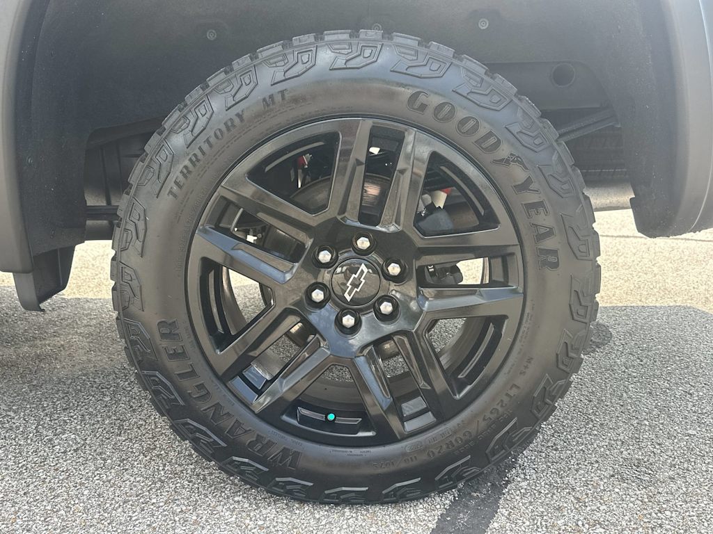 Thumbnail: 2022 Chevrolet Silverado 1500 - 8