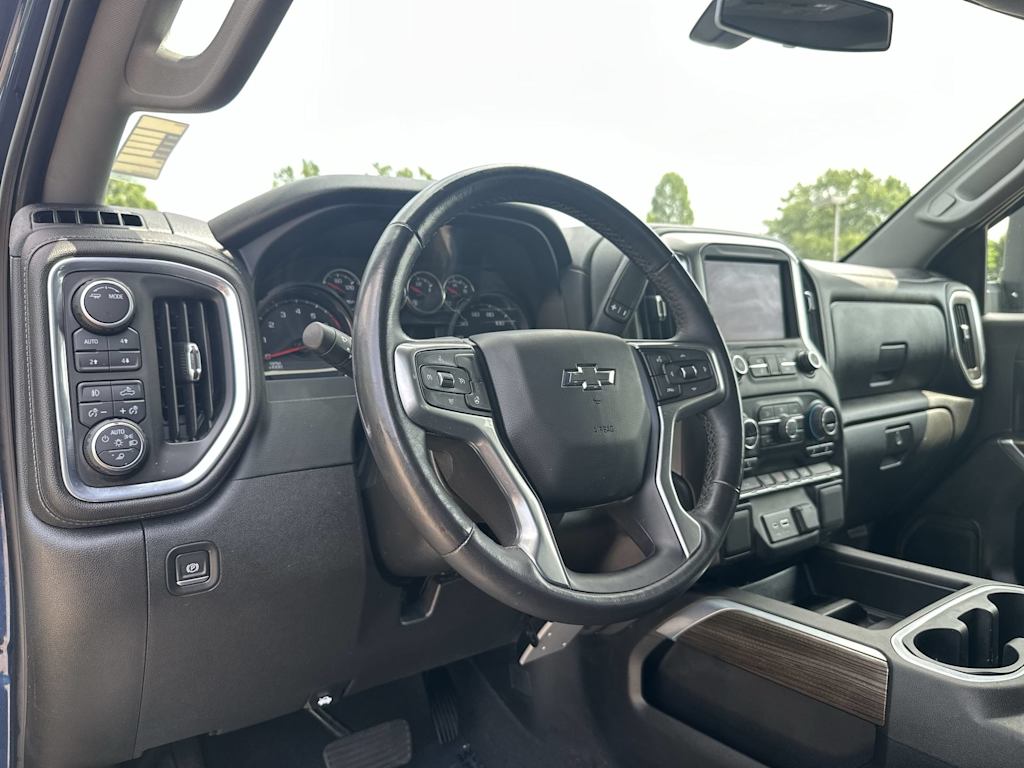 Thumbnail: 2022 Chevrolet Silverado 1500 - 2