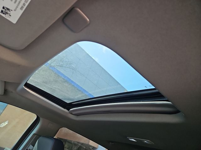 Thumbnail: 2026 Chevrolet Silverado 1500 - 25