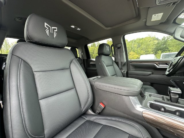 Thumbnail: 2026 Chevrolet Silverado 1500 - 30
