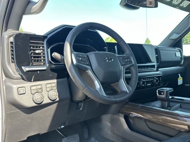 Thumbnail: 2026 Chevrolet Silverado 1500 - 2
