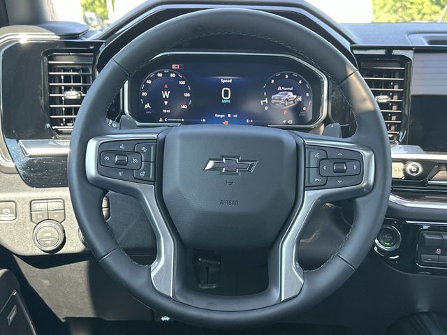 Thumbnail: 2026 Chevrolet Silverado 1500 - 10