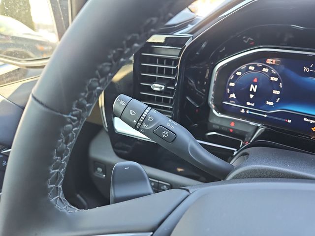 Thumbnail: 2025 Chevrolet Silverado 1500 - 29