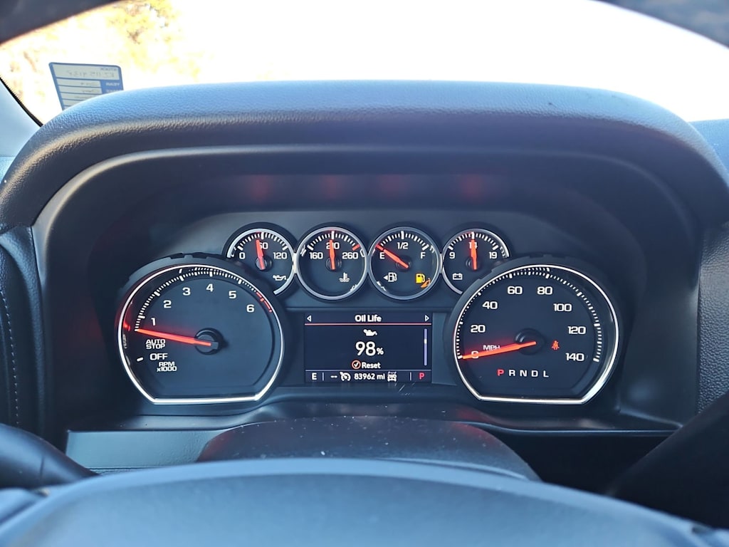 Thumbnail: 2019 Chevrolet Silverado 1500 - 34