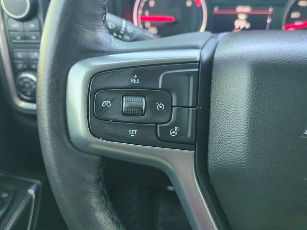 Thumbnail: 2022 Chevrolet Silverado 1500 - 30