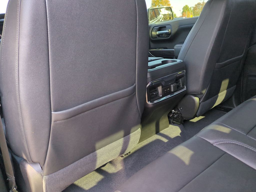 Thumbnail: 2022 Chevrolet Silverado 1500 - 26