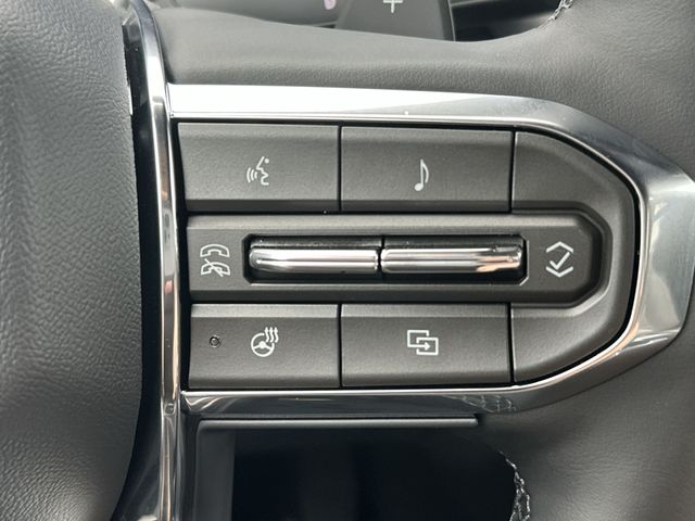 Thumbnail: 2026 GMC Acadia - 33