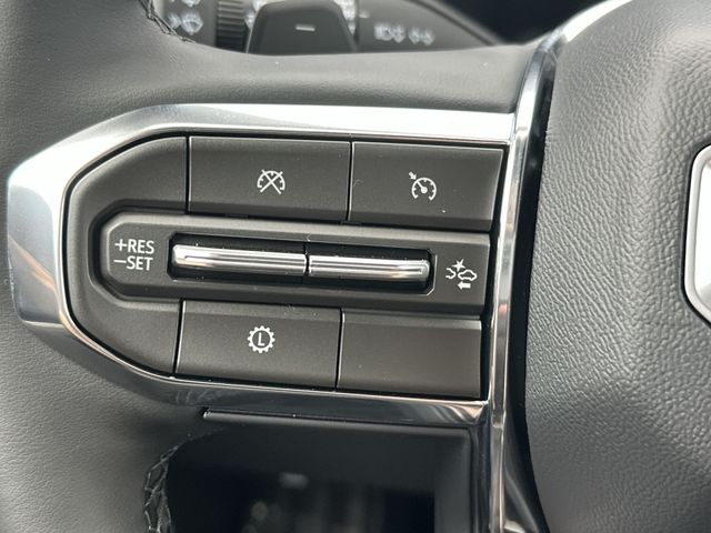 Thumbnail: 2026 GMC Acadia - 32