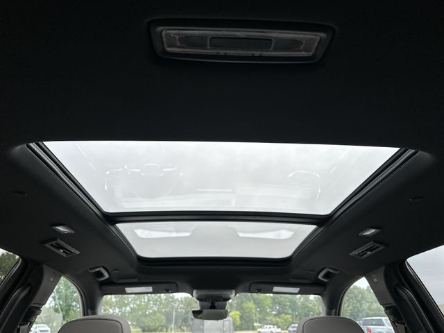 Thumbnail: 2026 GMC Acadia - 30