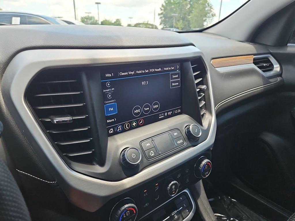 Thumbnail: 2023 GMC Acadia - 32