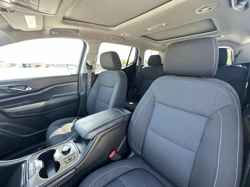 Thumbnail: 2023 GMC Acadia - 11