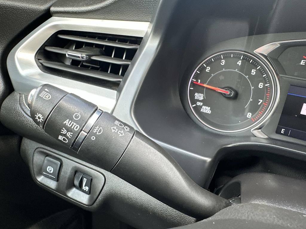 Thumbnail: 2023 GMC Acadia - 15