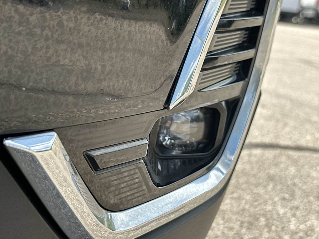 Thumbnail: 2023 GMC Acadia - 24